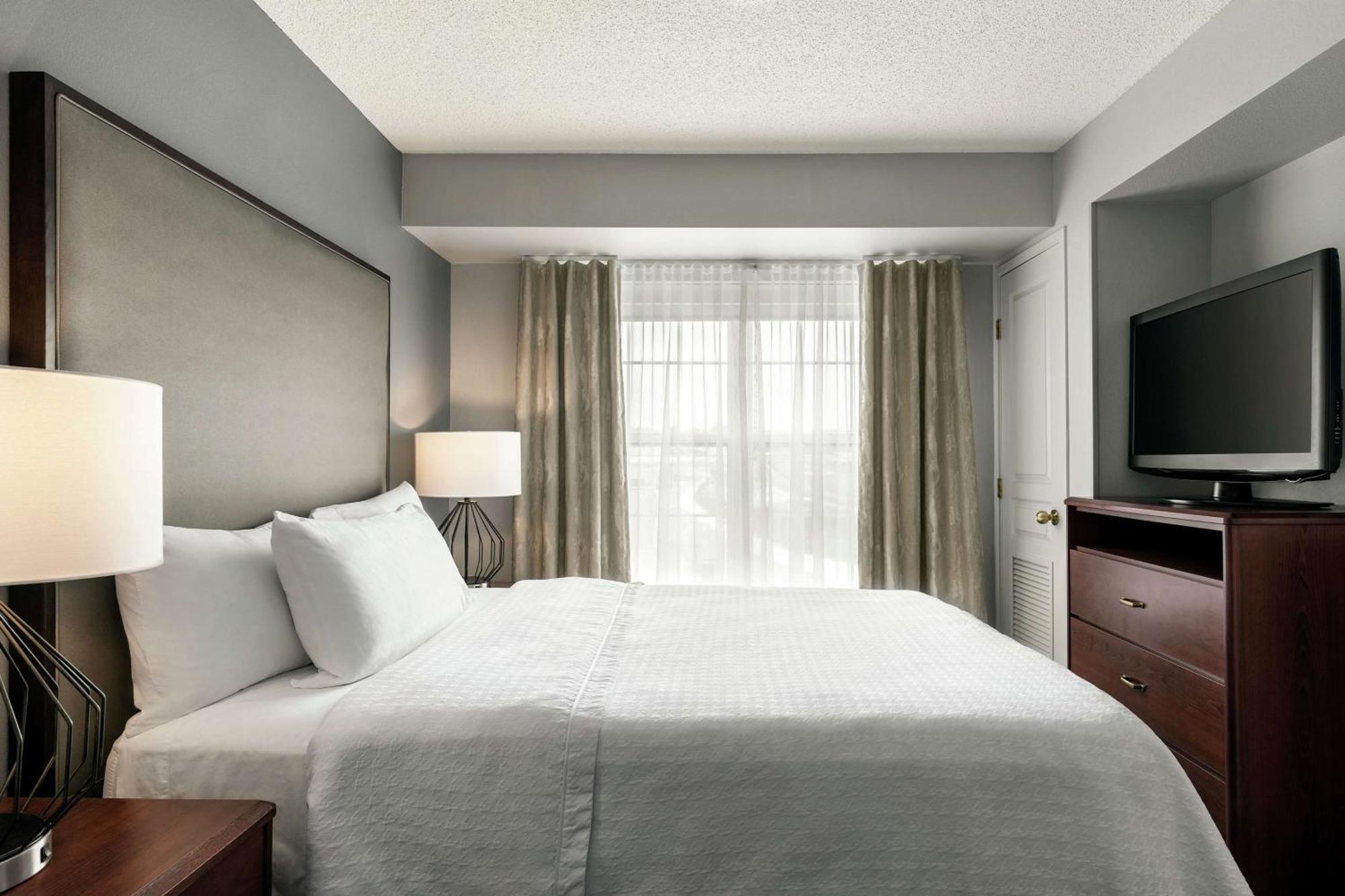 Homewood Suites By Hilton Erie Kearsarge Exteriér fotografie