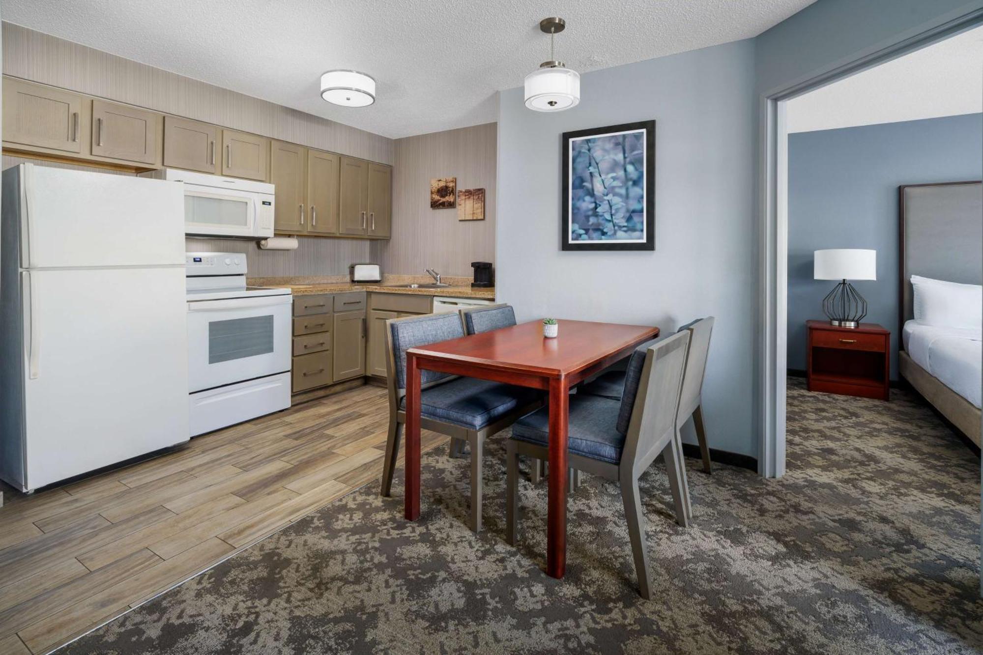 Homewood Suites By Hilton Erie Kearsarge Exteriér fotografie