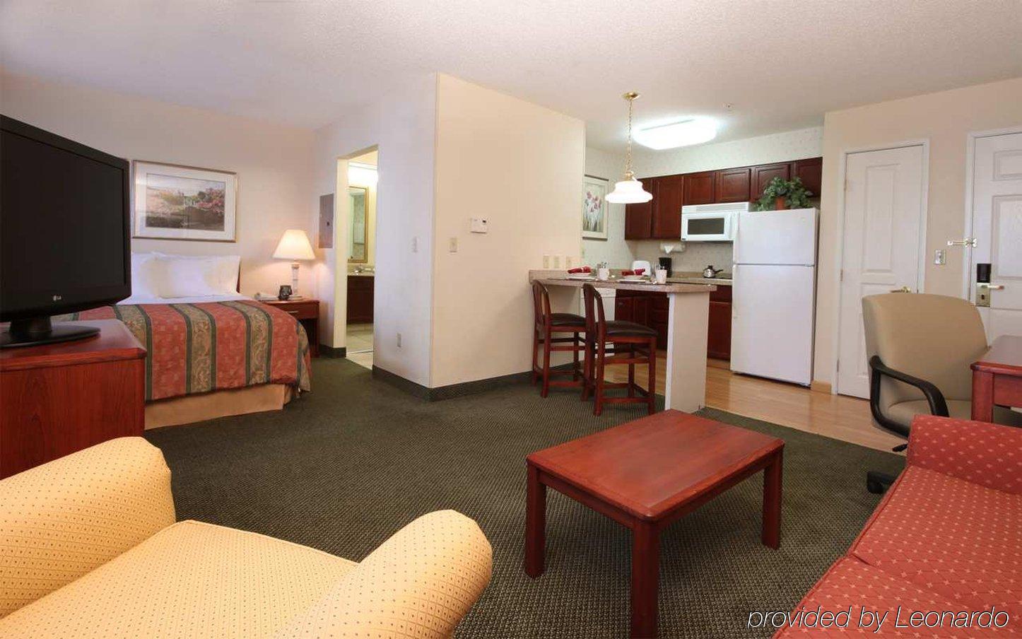 Homewood Suites By Hilton Erie Kearsarge Pokoj fotografie