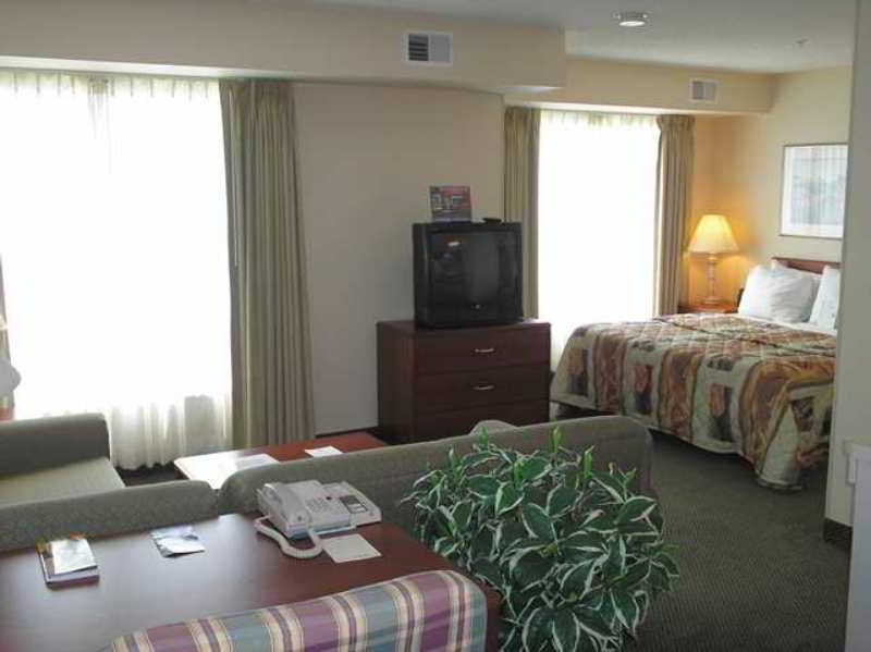 Homewood Suites By Hilton Erie Kearsarge Pokoj fotografie