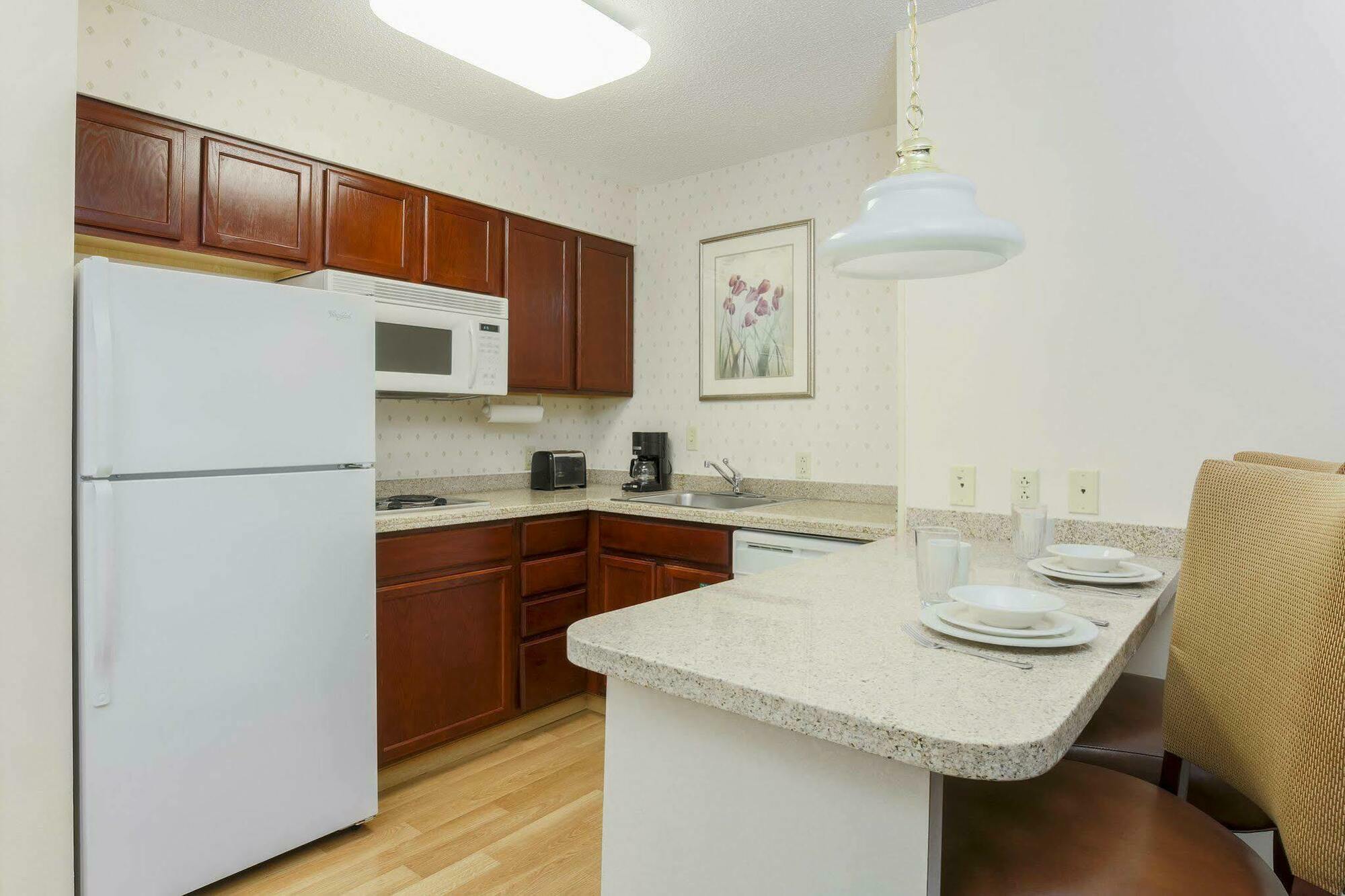 Homewood Suites By Hilton Erie Kearsarge Exteriér fotografie