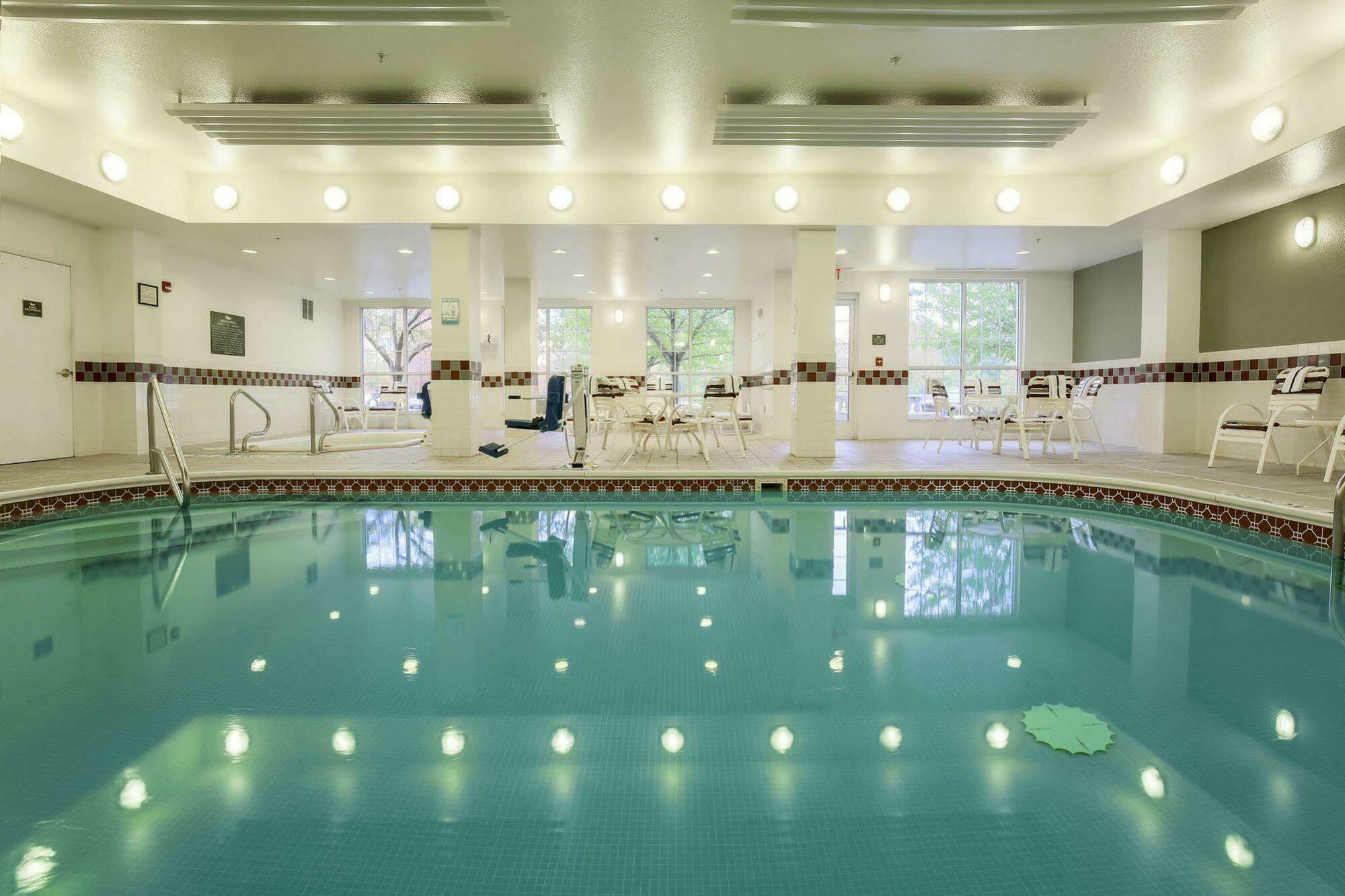 Homewood Suites By Hilton Erie Kearsarge Exteriér fotografie